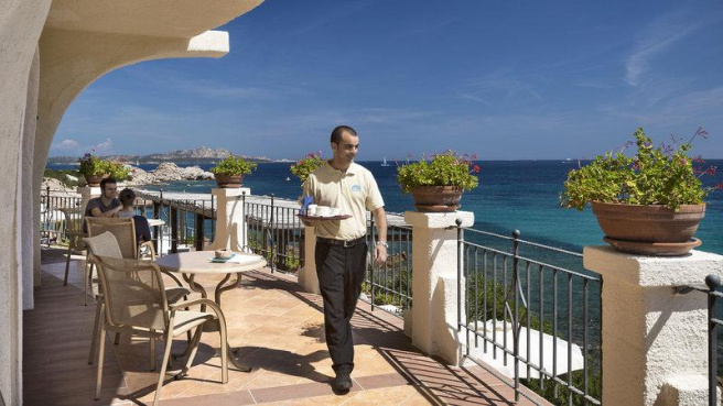 Sardinien Reisen ins im Clubhotel Baja Sardinia