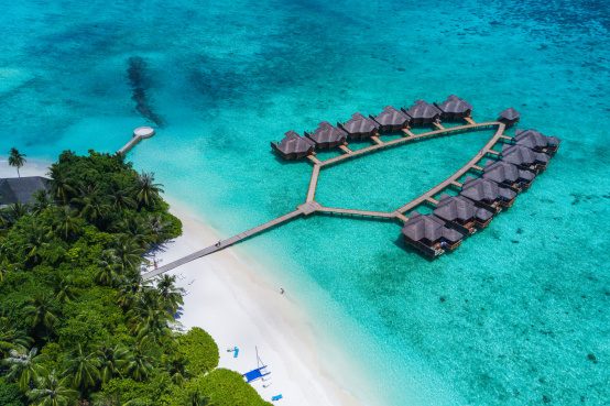 Malediven Urlaub auf Fihalhohi Island Resort